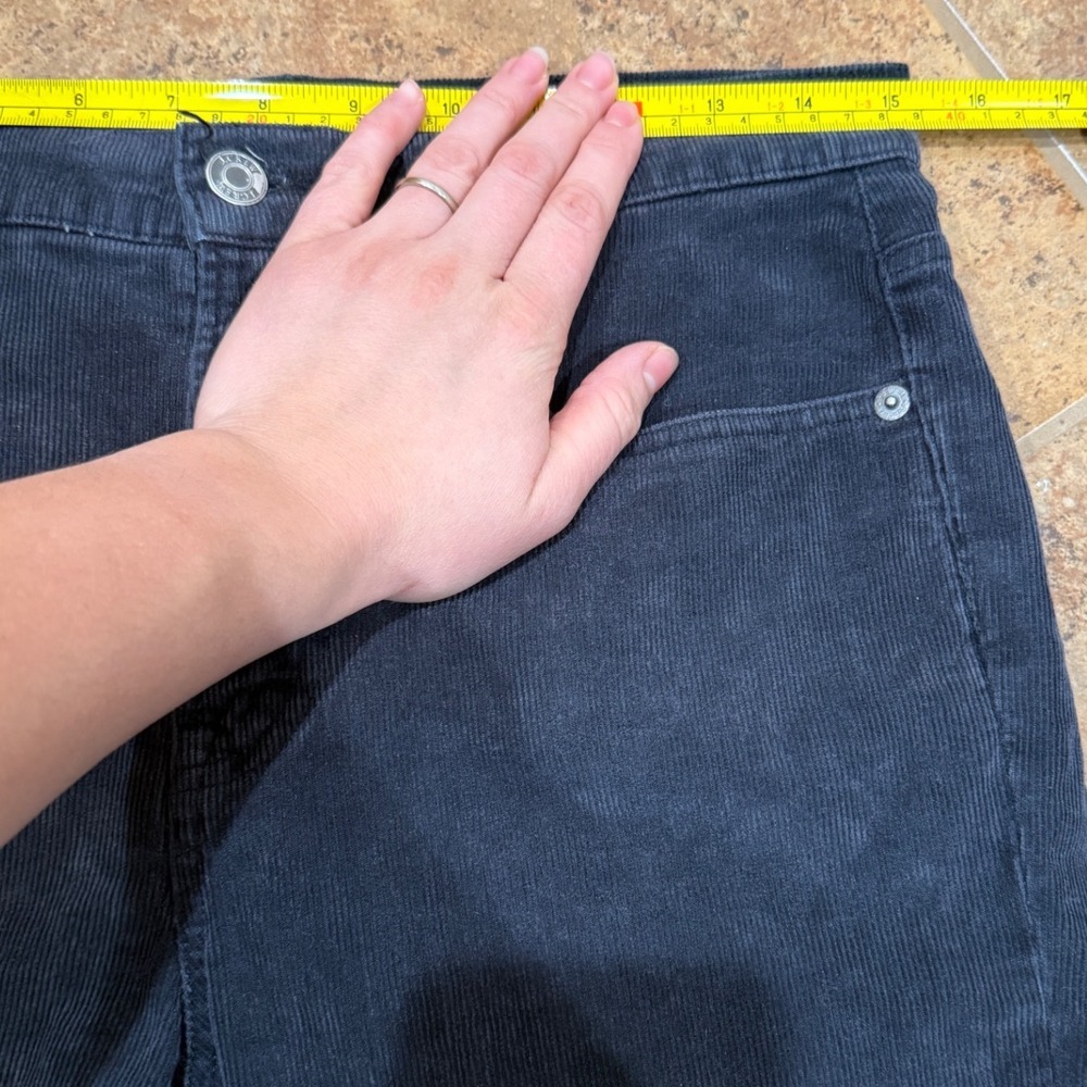 J.Crew Womens VTG Slim Straight Corduroy Pants Sz 28 Black Classic Staple - Picture 4 of 10